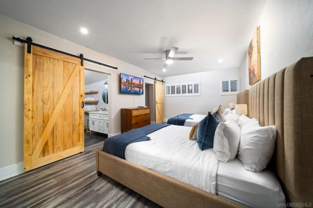 7375 Eads Ave. A, La Jolla, CA 92037