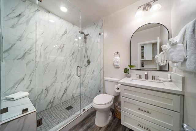 7375 Eads Ave. A, La Jolla, CA 92037