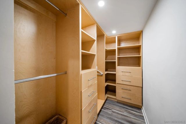 7375 Eads Ave. A, La Jolla, CA 92037