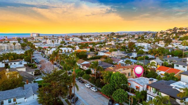 7375 Eads Ave. A, La Jolla, CA 92037