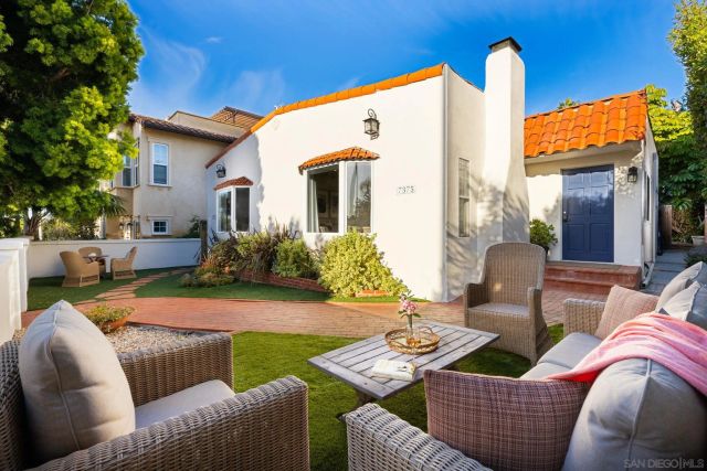 7375 Eads Ave. A, La Jolla, CA 92037