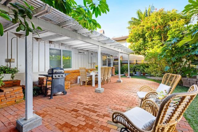 7375 Eads Ave. A, La Jolla, CA 92037