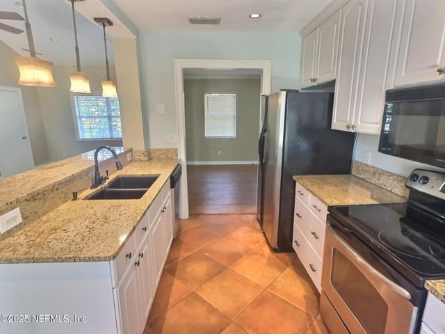 4253 ROMA Boulevard, Jacksonville, FL 32210