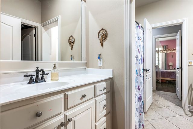 4468 W Lofty Wood Drive, Fayetteville, AR 72704