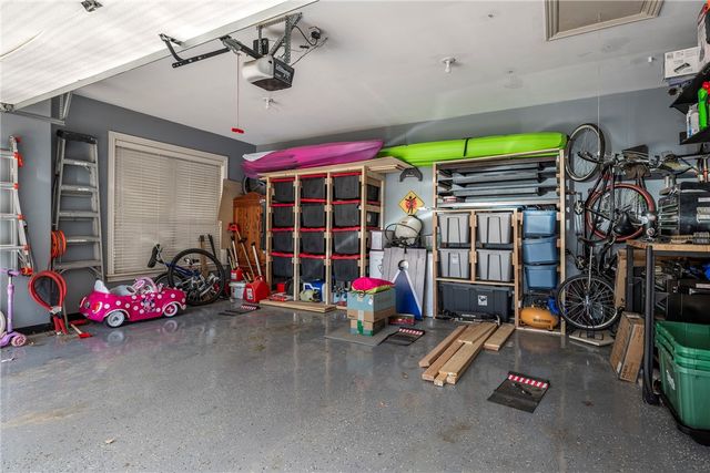 4468 W Lofty Wood Drive, Fayetteville, AR 72704