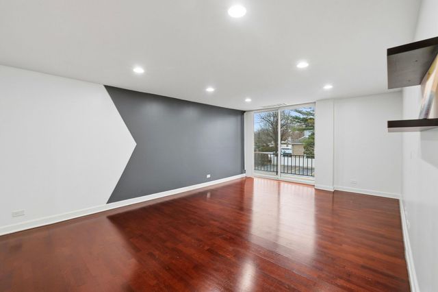 190 S Wood Dale Road 200, Wood Dale, IL 60191