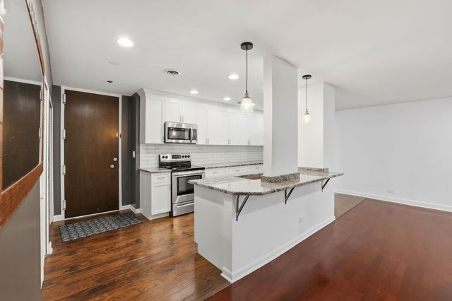 190 S Wood Dale Road 200, Wood Dale, IL 60191