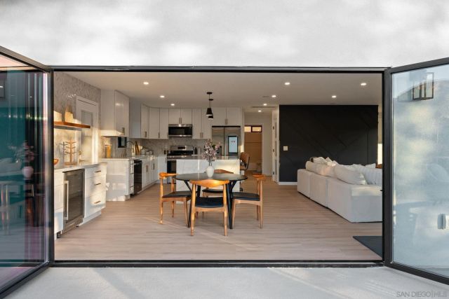 634 Silverbrook Dr, El Cajon, CA 92019