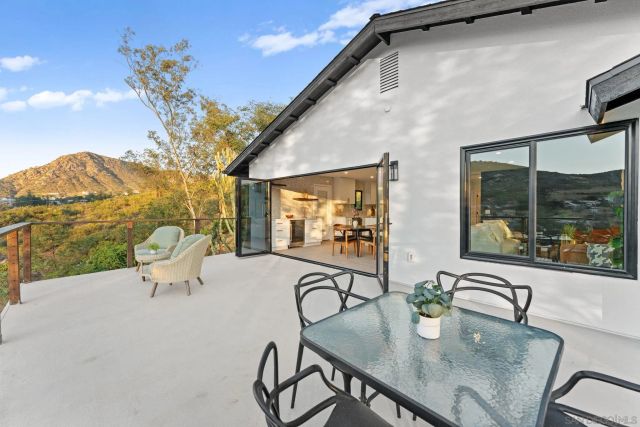 634 Silverbrook Dr, El Cajon, CA 92019