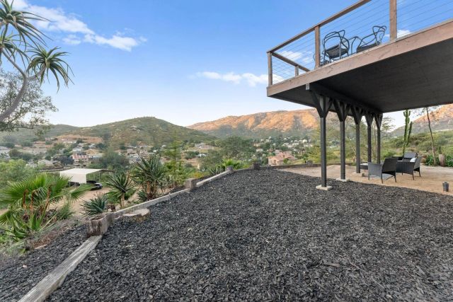 634 Silverbrook Dr, El Cajon, CA 92019