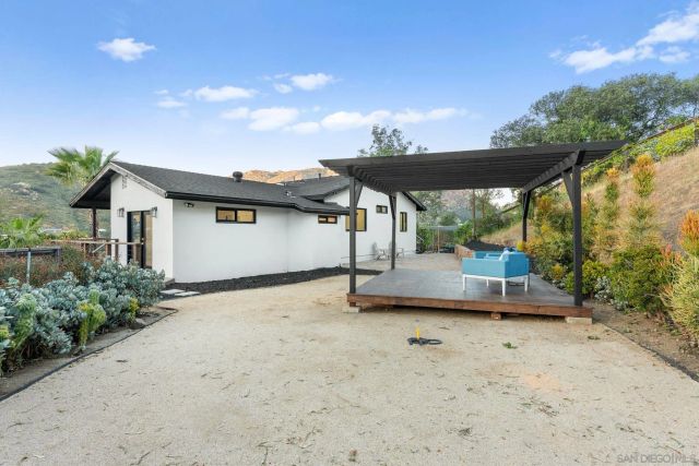 634 Silverbrook Dr, El Cajon, CA 92019