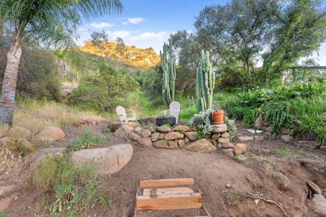 634 Silverbrook Dr, El Cajon, CA 92019