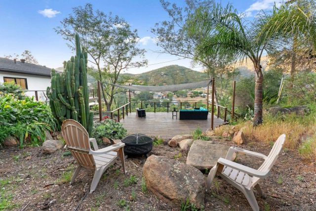 634 Silverbrook Dr, El Cajon, CA 92019