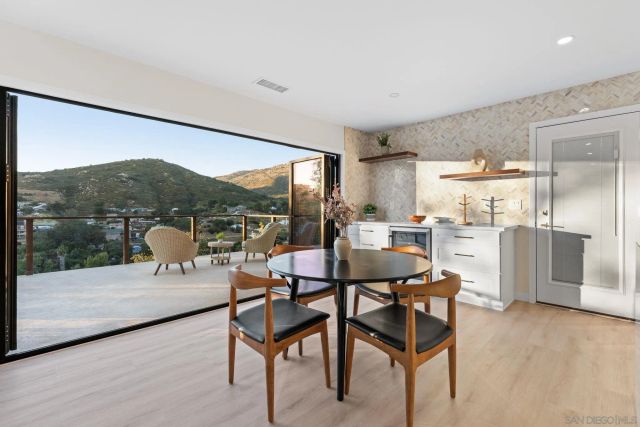 634 Silverbrook Dr, El Cajon, CA 92019