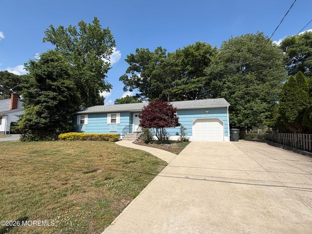 1905 Finderne Street, Oakhurst, NJ 07755