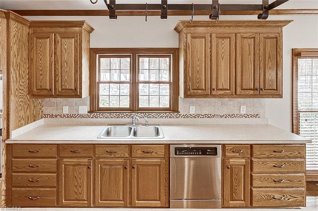 637 Anns Court, Asheboro, NC 27205