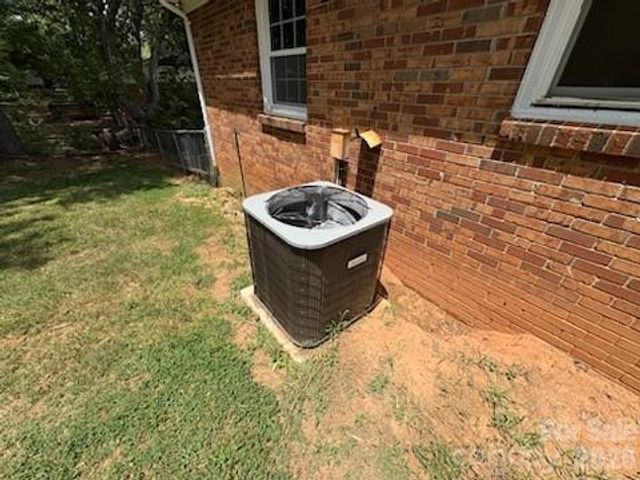 5406 CANTERBURY Road, Patterson Springs, NC 28152