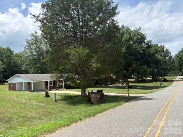 5406 CANTERBURY Road, Patterson Springs, NC 28152