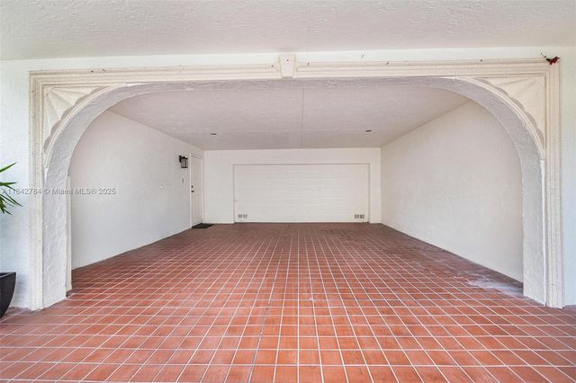 2000 S Bayshore Dr 69, Miami, FL 33133