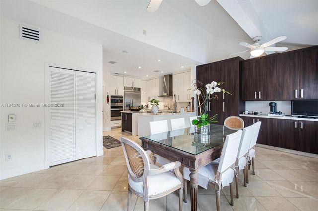 2000 S Bayshore Dr 69, Miami, FL 33133