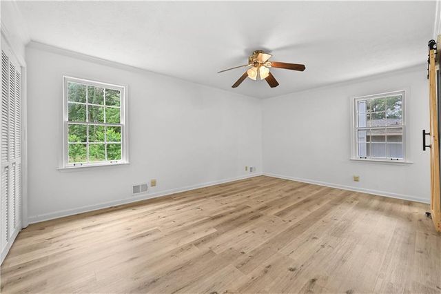225 Hauteur Garden, Lilburn, GA 30047