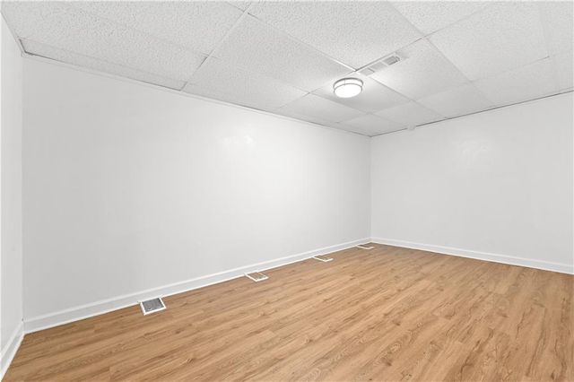 225 Hauteur Garden, Lilburn, GA 30047