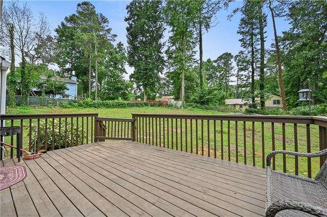 225 Hauteur Garden, Lilburn, GA 30047