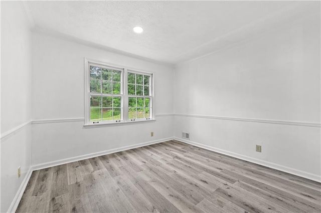 225 Hauteur Garden, Lilburn, GA 30047