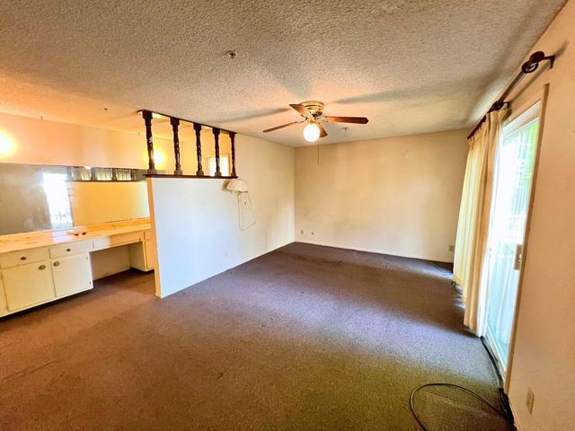 3025 3025 Monticello Dr, Stockton, CA 95209