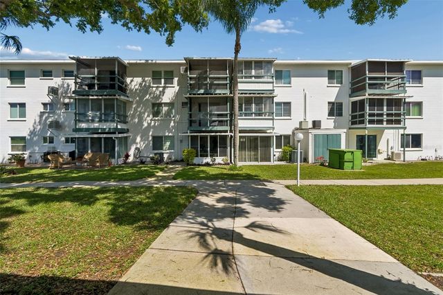 1808 RESTFUL DRIVE M4, Bradenton, FL 34207