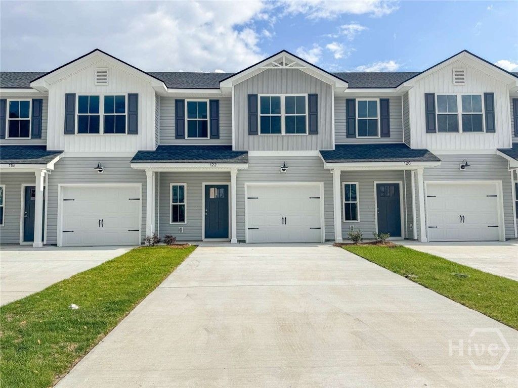 127 Heirloom Road, Hinesville, GA 31313