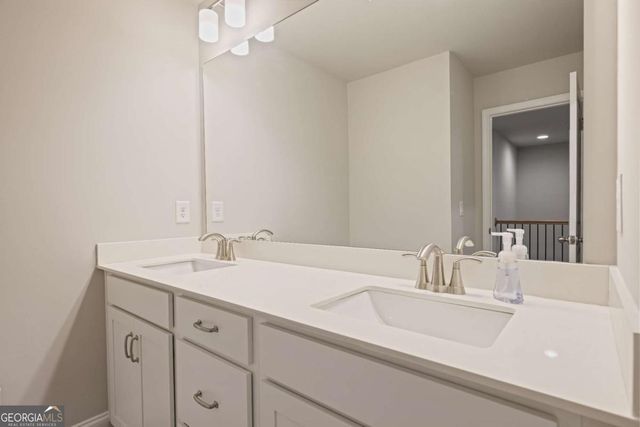 354 Hayden Circle, Woodstock, GA 30189