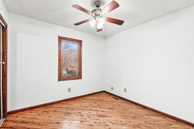 21 Beaver Creek Rd, Goddard, KS 67052