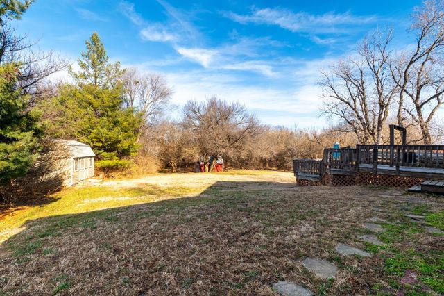 21 Beaver Creek Rd, Goddard, KS 67052