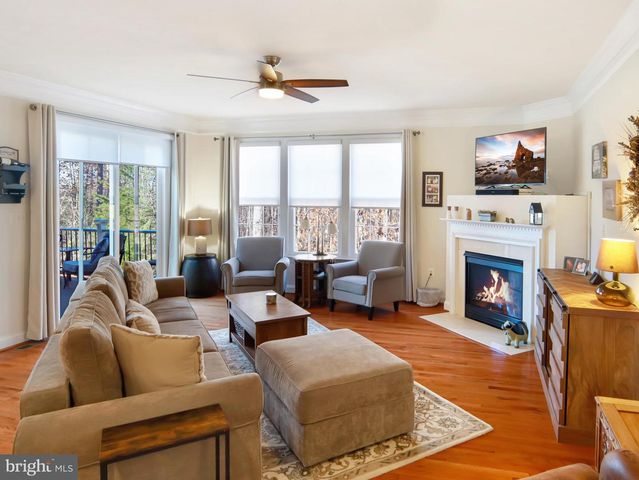 43564 MERCHANT MILL TER, Leesburg, VA 20176