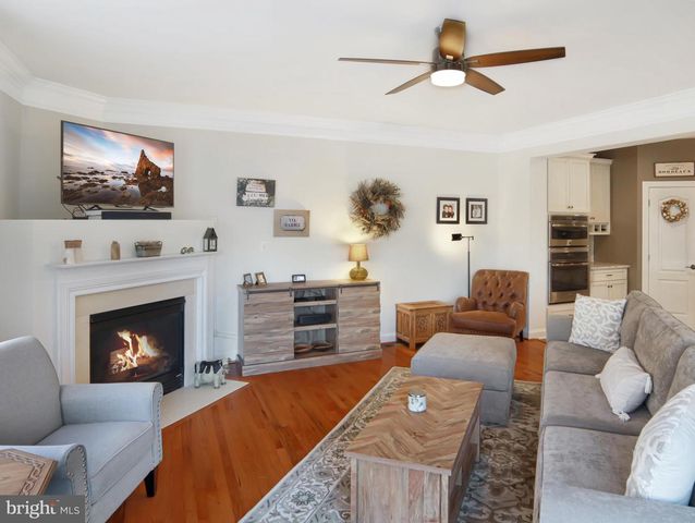 43564 MERCHANT MILL TER, Leesburg, VA 20176