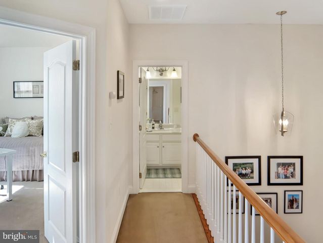 43564 MERCHANT MILL TER, Leesburg, VA 20176