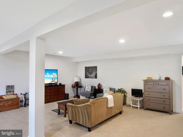 43564 MERCHANT MILL TER, Leesburg, VA 20176