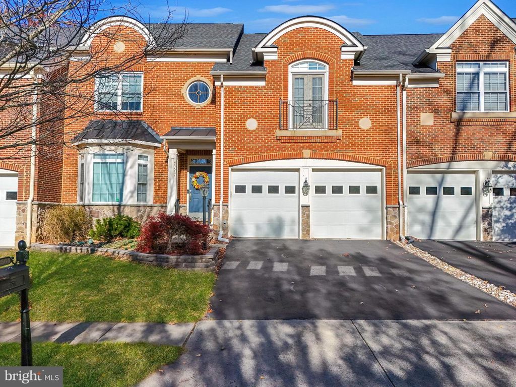 43564 MERCHANT MILL TER, Leesburg, VA 20176