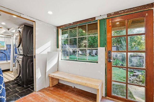 2397 Kilkare Rd, Sunol, CA 94586