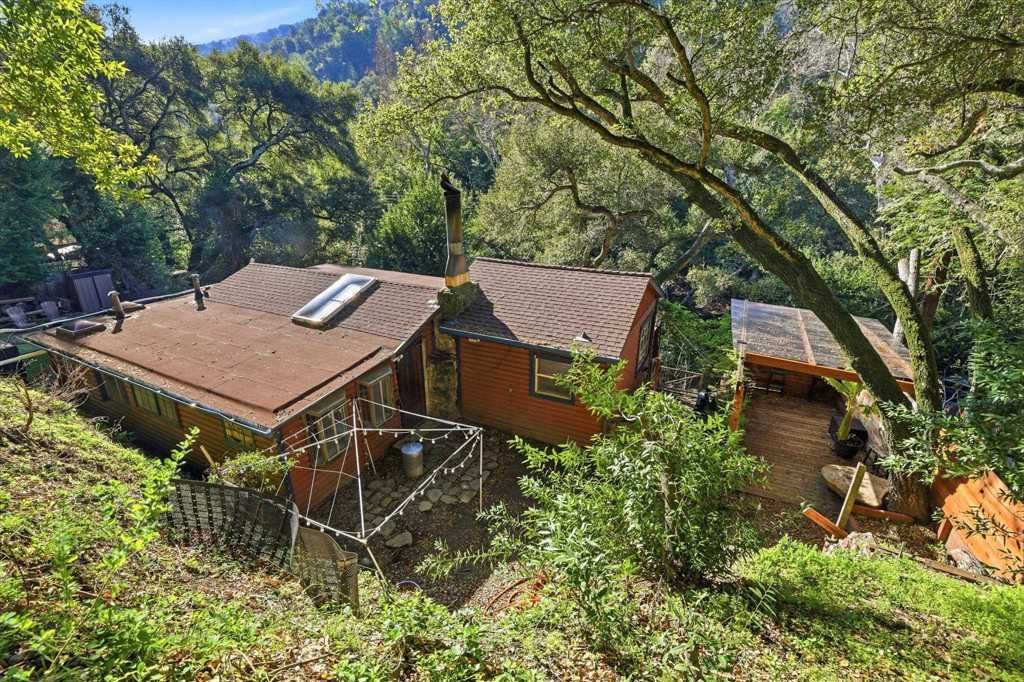 Image 3 of property listing at 2397 Kilkare Rd, Sunol, CA 94586