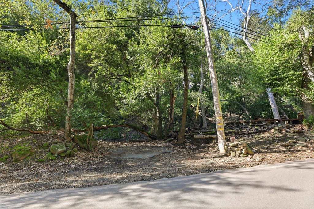 Image 40 of property listing at 2397 Kilkare Rd, Sunol, CA 94586