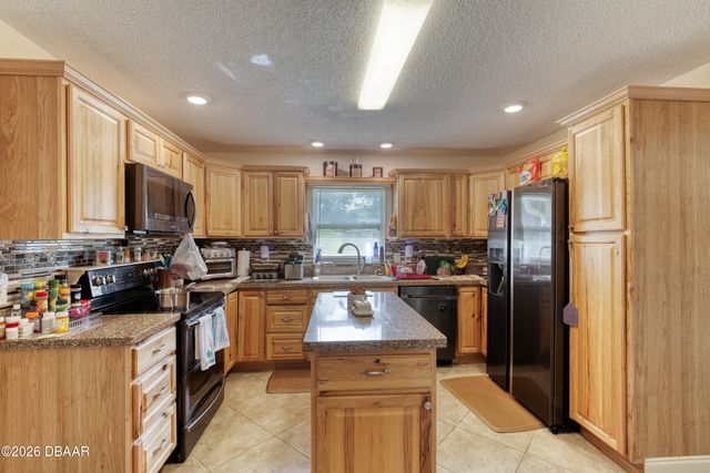1812 Mango Tree Drive, Edgewater, FL 32132