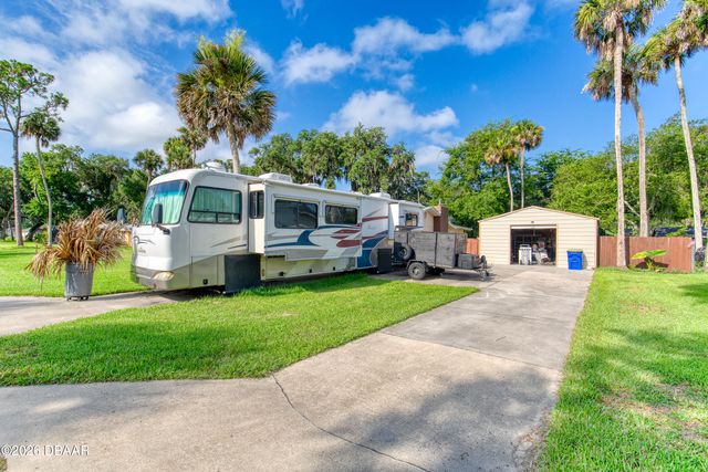 1812 Mango Tree Drive, Edgewater, FL 32132