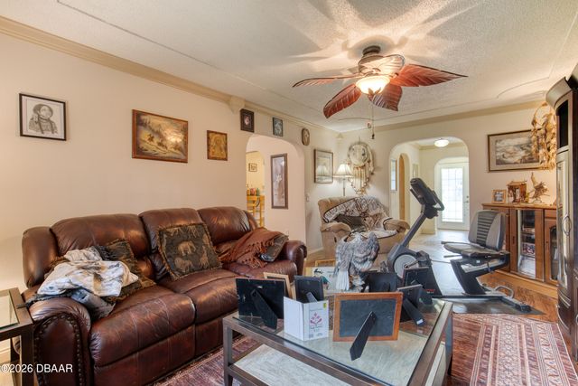 1812 Mango Tree Drive, Edgewater, FL 32132