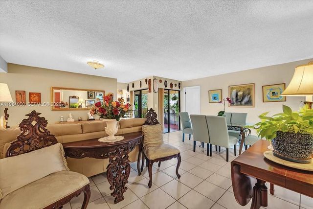 8850 SW 123rd Ct H201, Miami, FL 33186