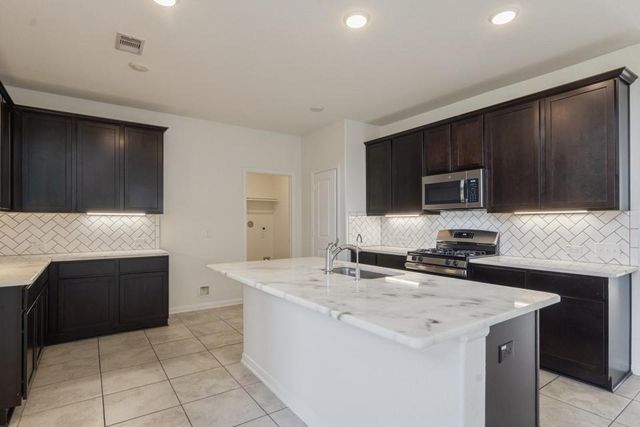15446 Kirkdell Bend Drive, Humble, TX 77346