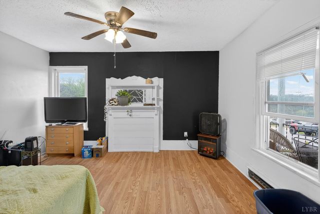 2003 Main Street, Lynchburg, VA 24504