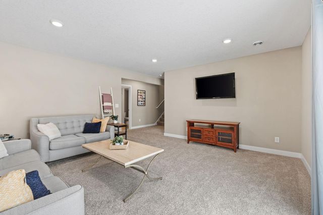 1330 Freedom Lane, Delano, MN 55328