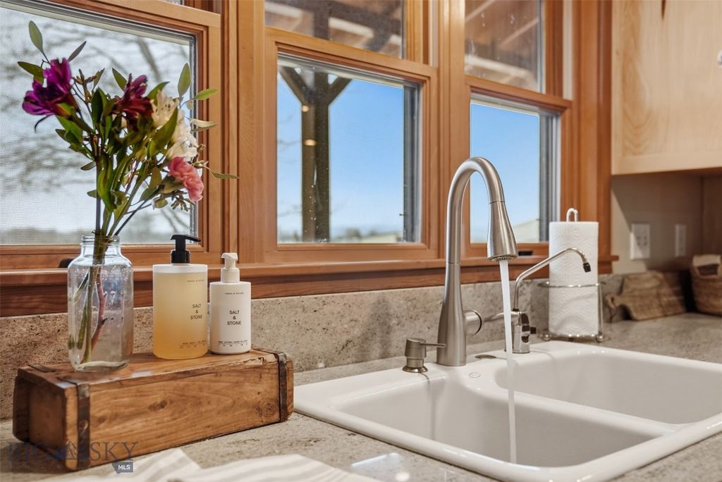 9205 Thorpe Road, Bozeman, MT 59718 photo 22